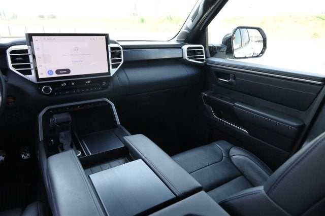 2025 Toyota Tundra 4WD Platinum