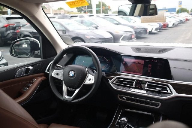 2021 BMW X7 xDrive40i