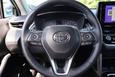 2025 Toyota Corolla Cross LE