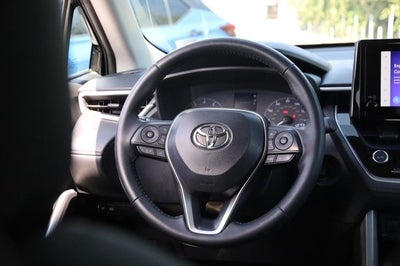 2025 Toyota Corolla Cross LE