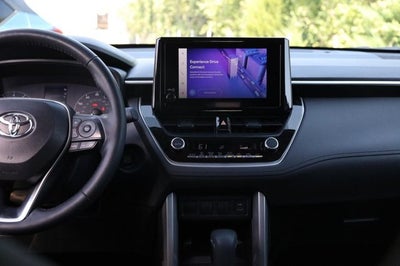 2025 Toyota Corolla Cross LE