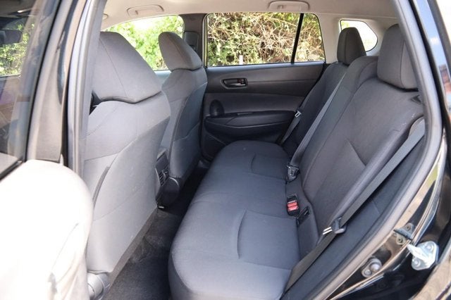 2025 Toyota Corolla Cross LE