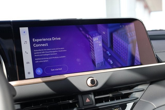 2025 Toyota Crown Signia Limited