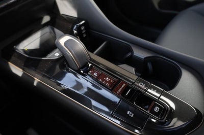 2025 Toyota Crown Signia Limited