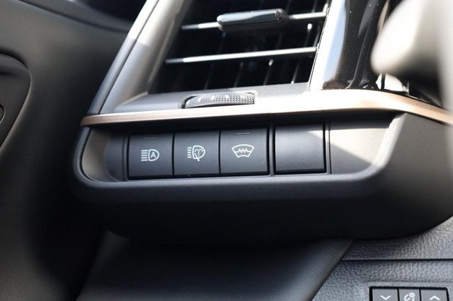 2025 Toyota Crown Signia Limited