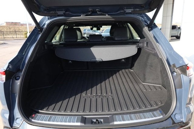 2025 Toyota Crown Signia Limited