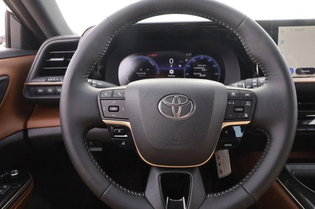 2026 Toyota Crown Signia XLE