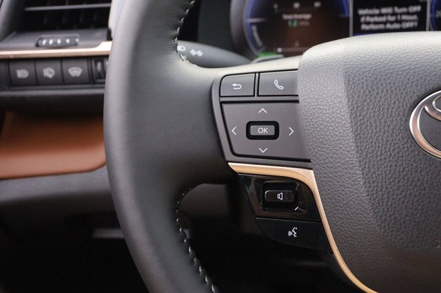 2026 Toyota Crown Signia XLE