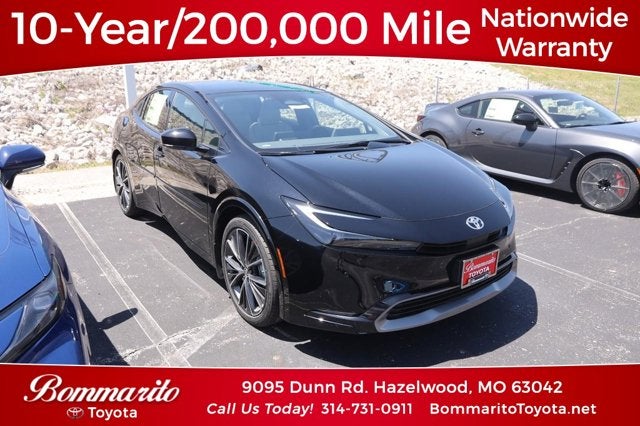 2026 Toyota Prius XLE FWD's photo