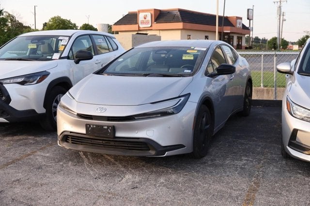 2025 Toyota Prius LE