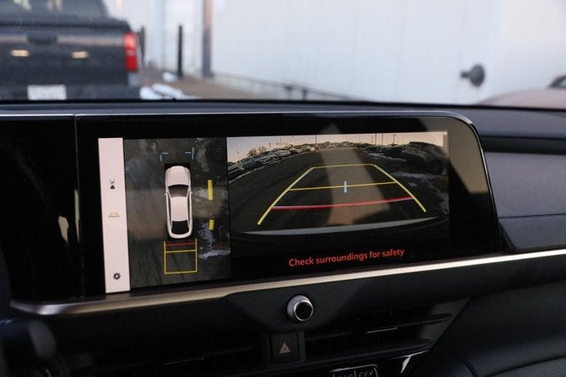 2025 Toyota Crown Platinum