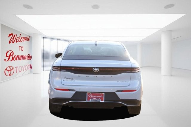 2025 Toyota Crown Platinum