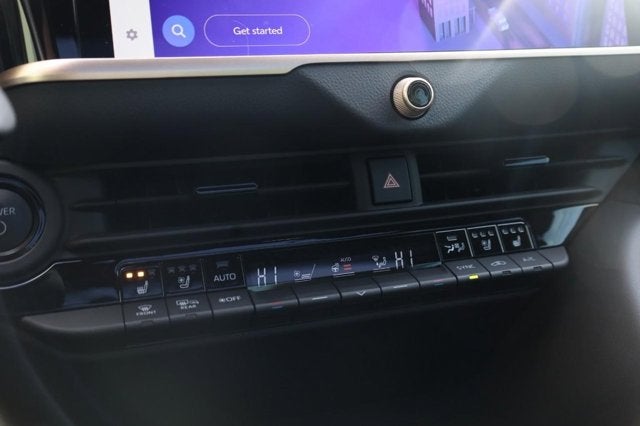 2025 Toyota Crown Platinum