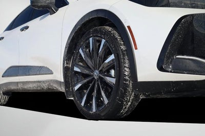 2025 Toyota Crown Platinum