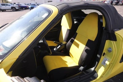 2000 Toyota MR2 Spyder 2dr Conv Manual