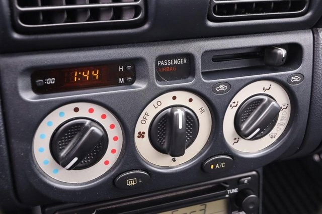 2000 Toyota MR2 Spyder 2dr Conv Manual