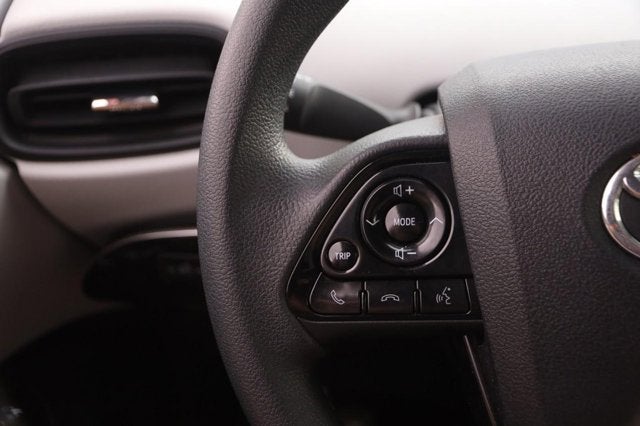 2021 Toyota Prius LE