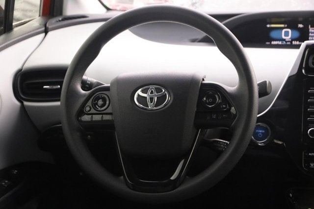 2021 Toyota Prius LE