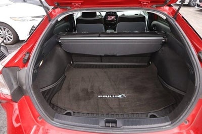 2021 Toyota Prius LE