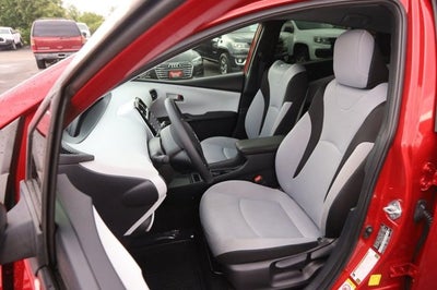 2021 Toyota Prius LE