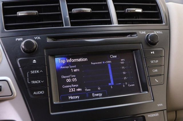 2012 Toyota Prius v Two