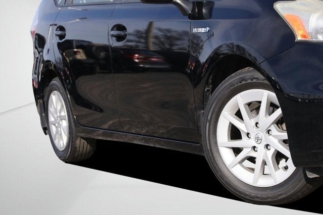 2012 Toyota Prius v Two