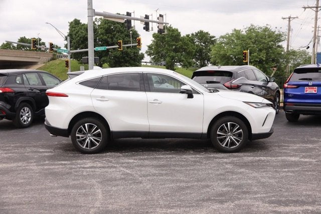 2023 Toyota Venza LE