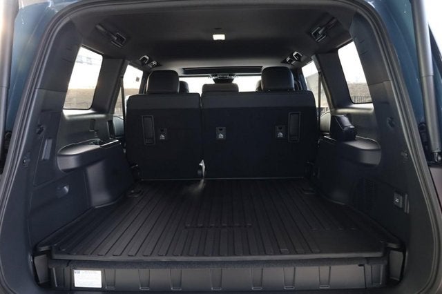 2026 Toyota Land Cruiser 4WD (Natl)