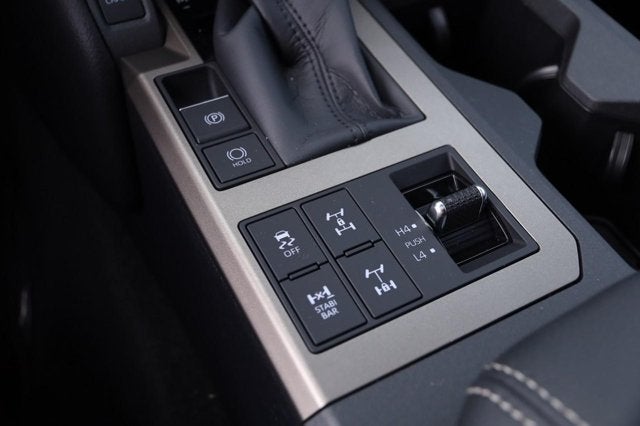 2026 Toyota Land Cruiser 4WD (Natl)