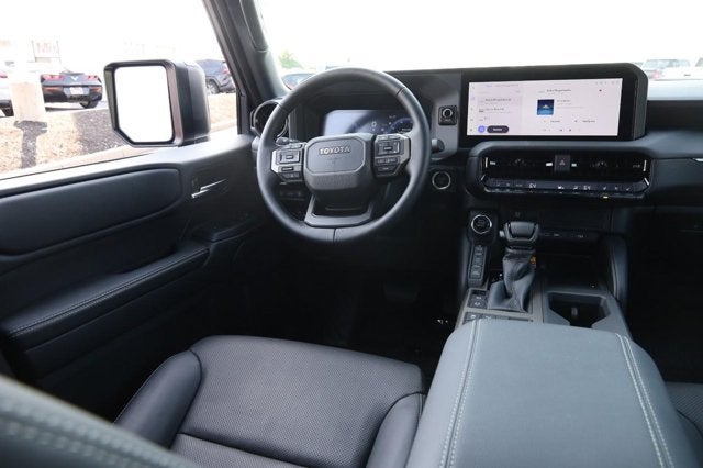 2026 Toyota Land Cruiser 4WD (Natl)