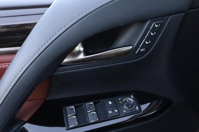 2021 Lexus LX LX 570