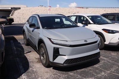2026 Toyota C-HR SE