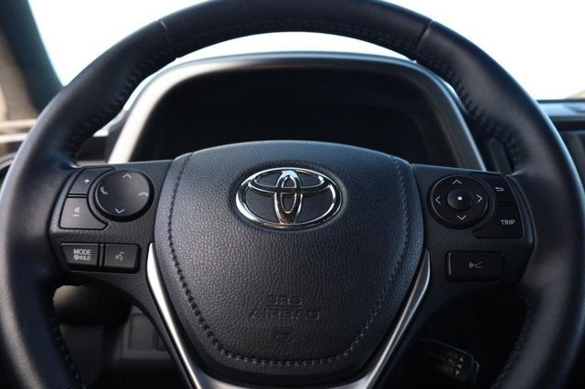2017 Toyota RAV4 Hybrid SE