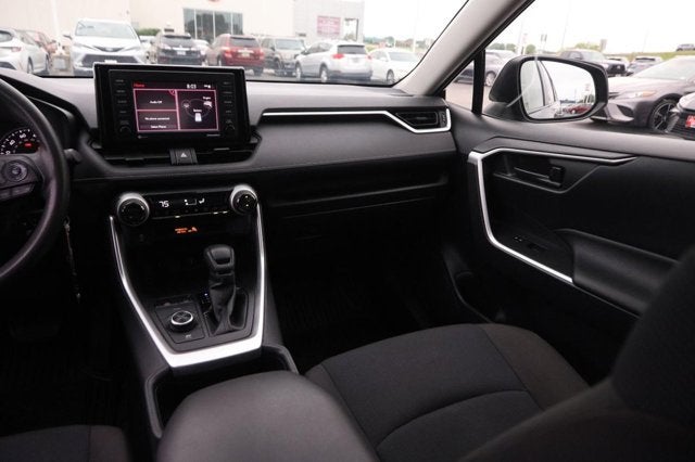 2022 Toyota RAV4 Hybrid LE