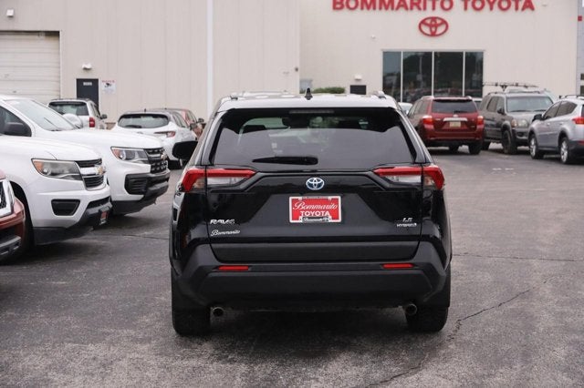 2022 Toyota RAV4 Hybrid LE