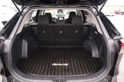 2022 Toyota RAV4 Hybrid LE