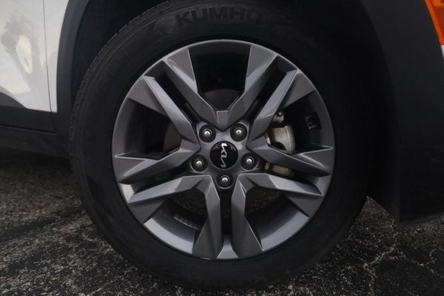 2023 Kia Seltos S