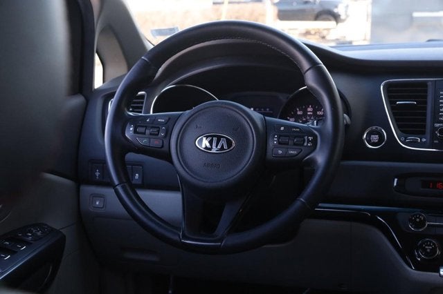 2017 Kia Sedona LX
