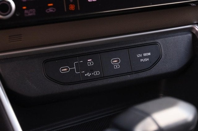 2025 Kia Carnival LXS