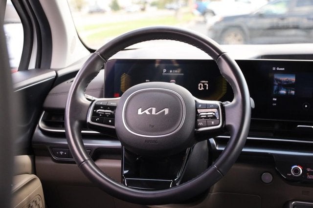 2025 Kia Carnival LXS