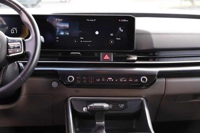 2025 Kia Carnival LXS