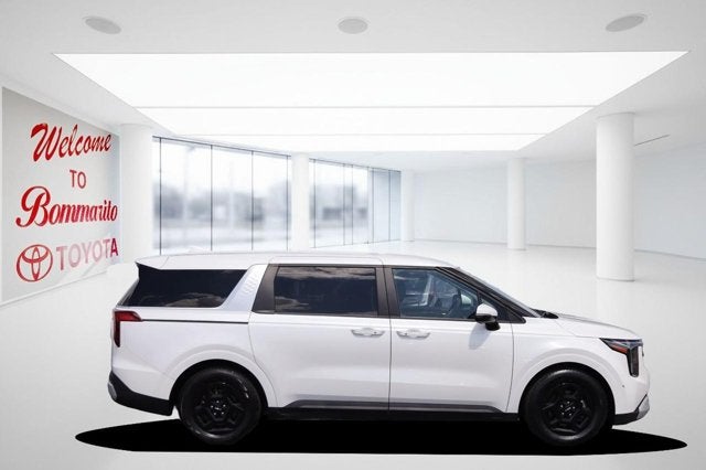 2025 Kia Carnival LXS