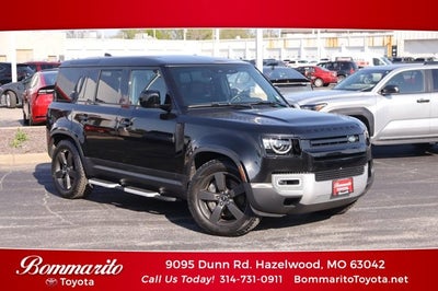 2024 Land Rover Defender SE