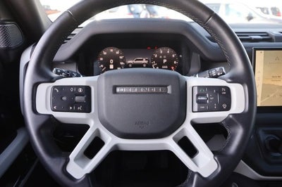 2024 Land Rover Defender SE