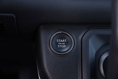 2024 Land Rover Defender SE