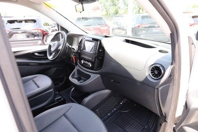 2023 Mercedes-Benz Metris Passenger Van Standard Roof 126" Wheelbase