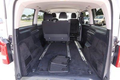2023 Mercedes-Benz Metris Passenger Van Standard Roof 126" Wheelbase