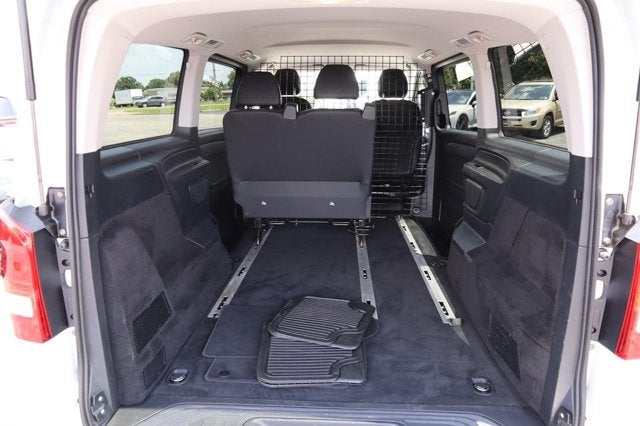 2023 Mercedes-Benz Metris Passenger Van Standard Roof 126" Wheelbase
