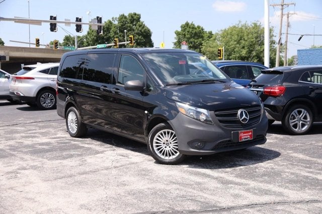 2023 Mercedes-Benz Metris Passenger Van Standard Roof 126" Wheelbase