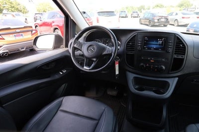 2023 Mercedes-Benz Metris Passenger Van Standard Roof 126" Wheelbase